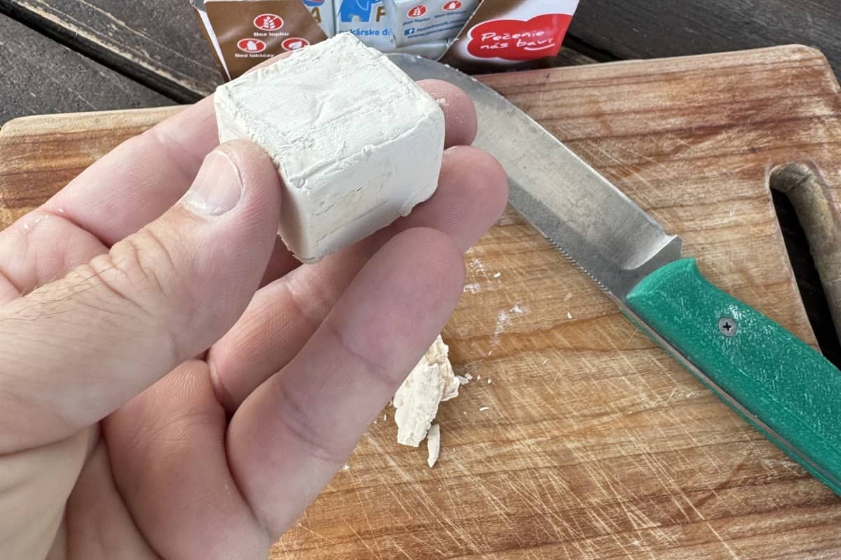Pekárske droždie ako prírodné hnojivo na chilli papričky